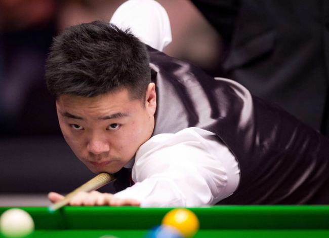 传球为队友 传球为队友