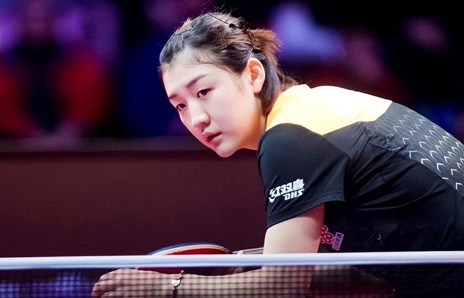 导致膝盖扭 导致膝盖扭