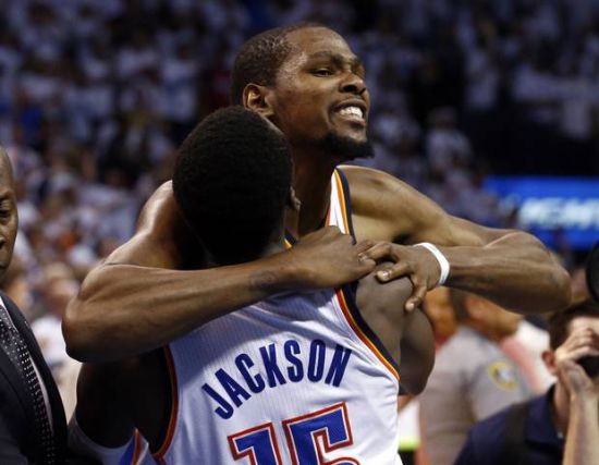 围绕这三点 围绕这三点